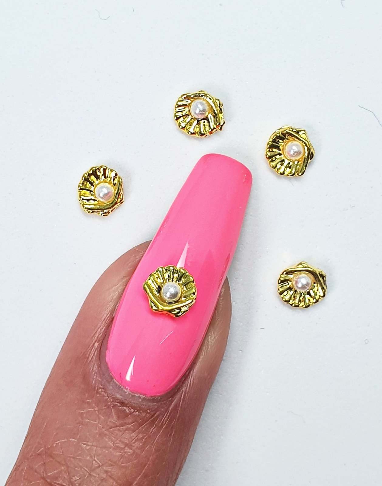 Gold Shell with Pearl Gems (5 Pcs) - Maskscara