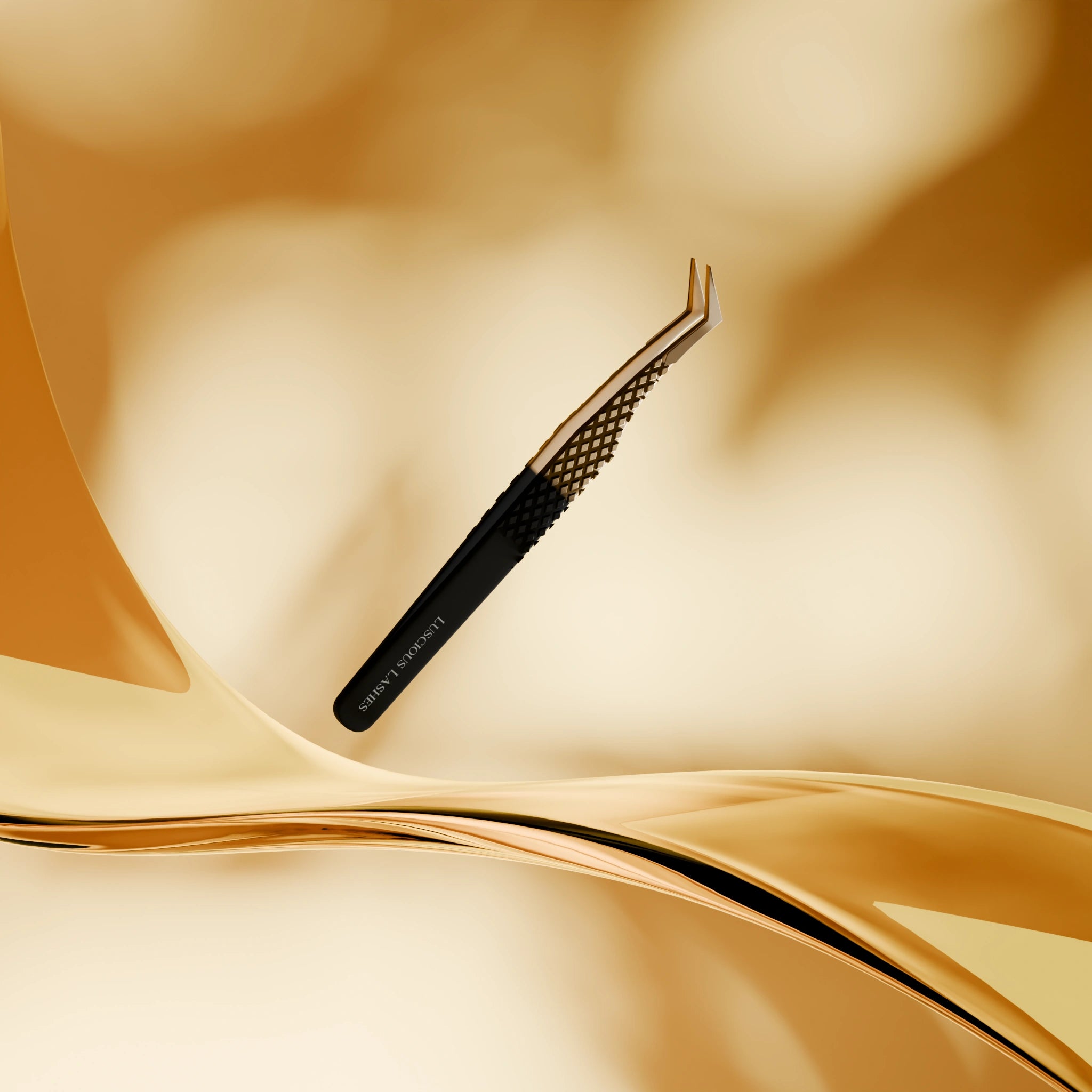 Luscious Lashes Volume Gold Tip Tweezer